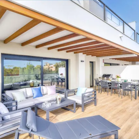 Lakes - 3 Bedroom Apartment