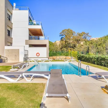 Lakes - 3 Bedroom * Marbella