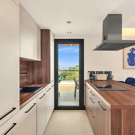 - 3 Bedroom Luxury By Finest * Marbella